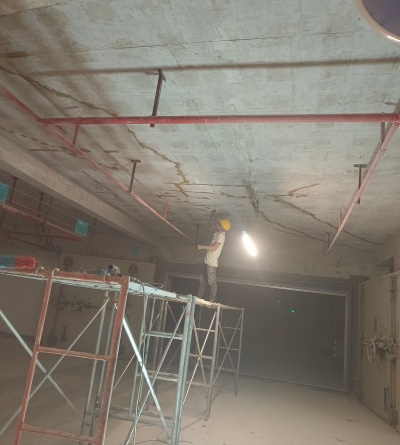 結(jié)構(gòu)補(bǔ)強(qiáng)加固（針對(duì)結(jié)構(gòu)安全類嚴(yán)重裂縫）