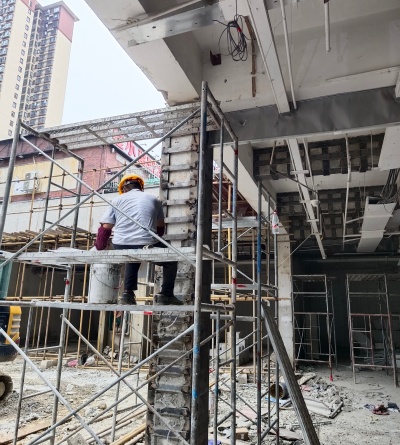 華城都市廣場(chǎng)改造灌注包鋼加固工程案例